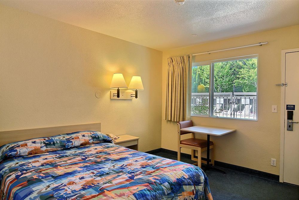Motel 6-Issaquah, Wa - Seattle - East Ngoại thất bức ảnh